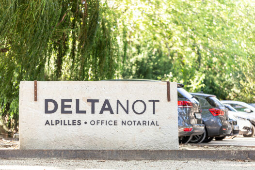 Deltanot Notaire au Paradou dans les Alpilles